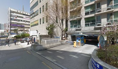 Lee Jin-Haeng dermatology urology clinics